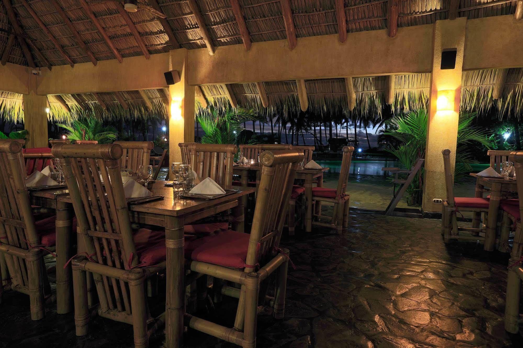 Clandestino Beach Resort Parrita Εξωτερικό φωτογραφία